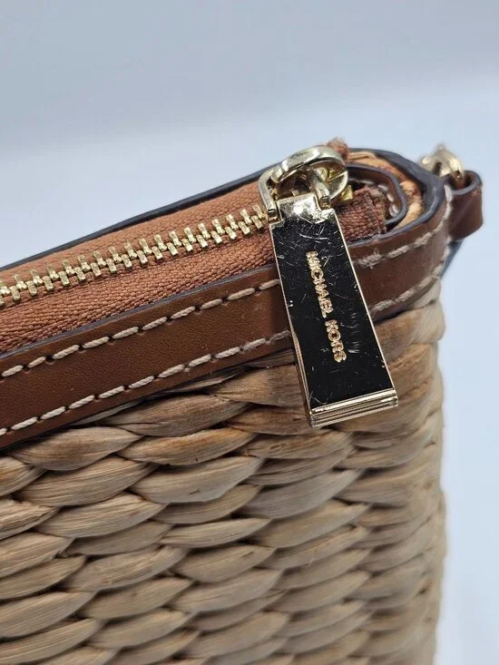 Michael Kors Women's Watermelon Raffia Malibu Straw XL Clutch Zip Wristlet 3304 - Picture 10 of 14